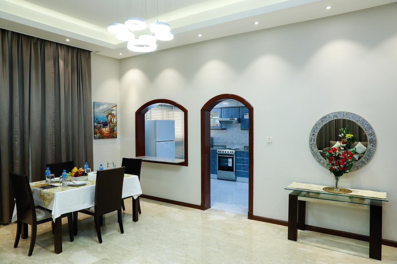 होटल के अलावा Ruru Tower 3*